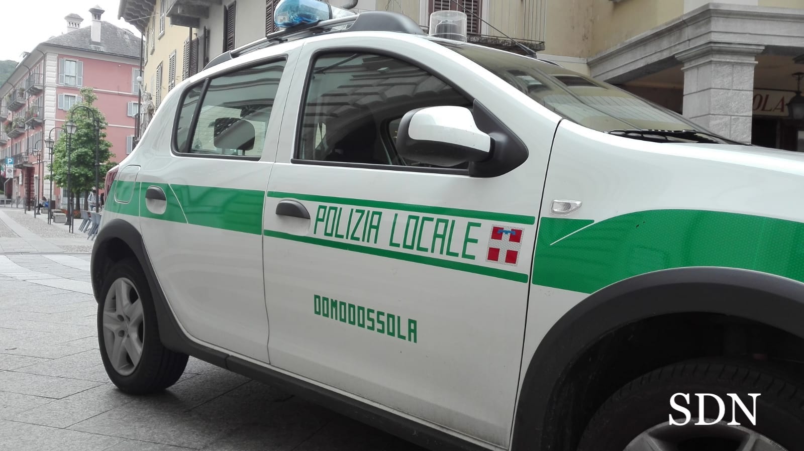 Motociclista senza patente dal 1993, fermato dai Vigili di Domodossola