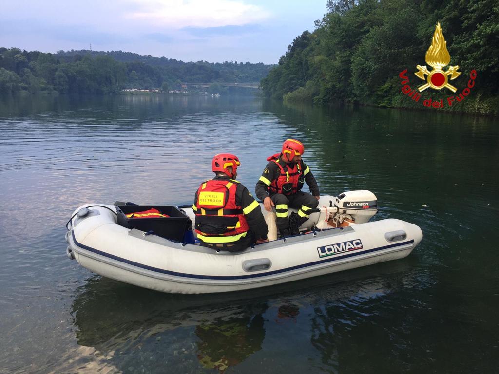 Trentenne scompare nelle acque del Ticino a Castelletto, ricerche in corso