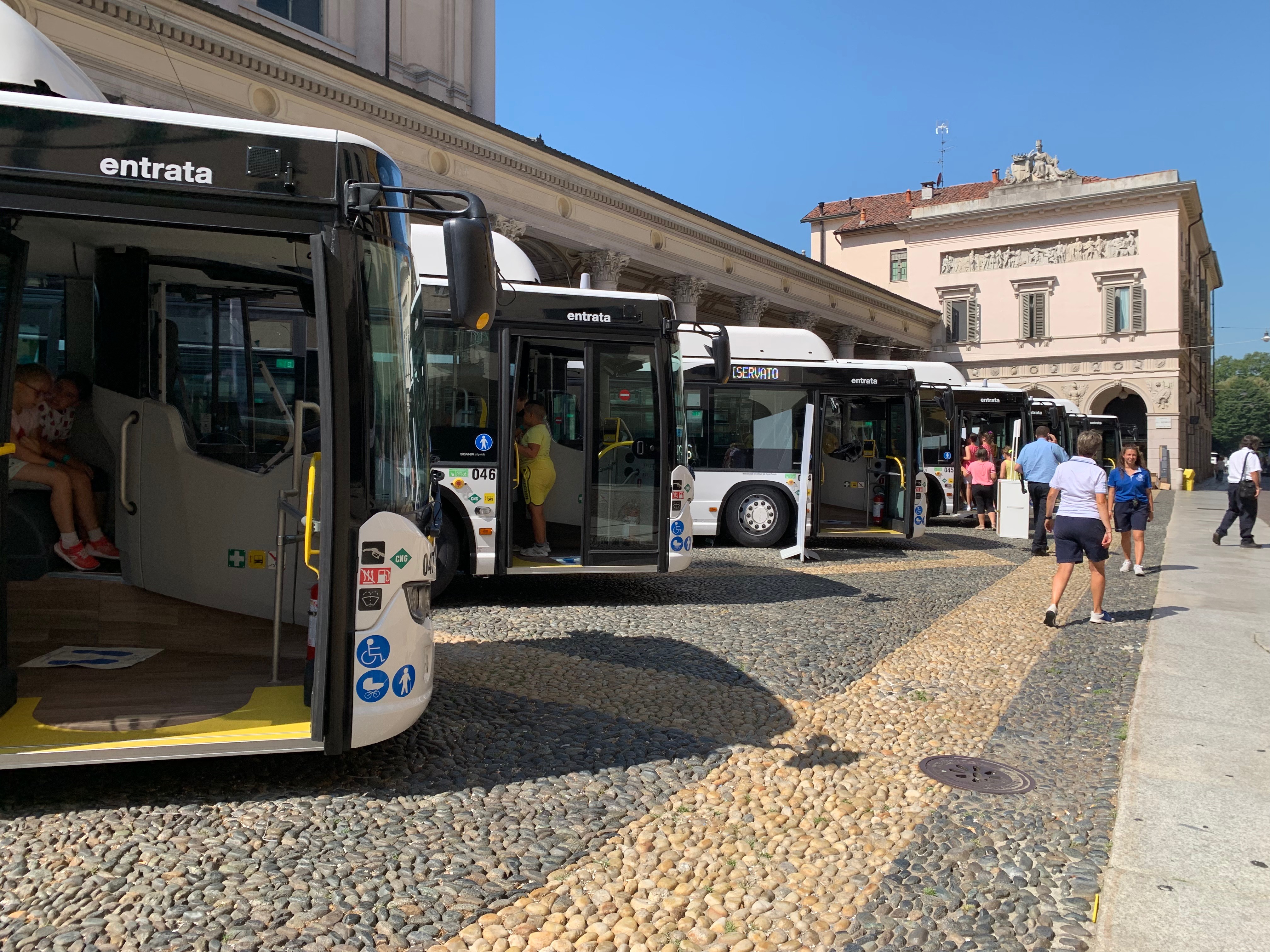 Novara più “green”: da Sun sette nuovi pullman a metano