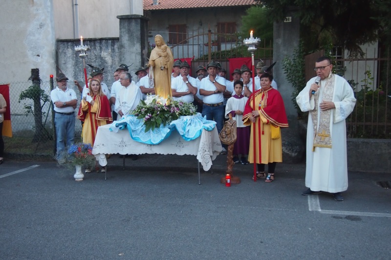 Borgomanero La processione della Madonna del Carmelo a San Gottardo