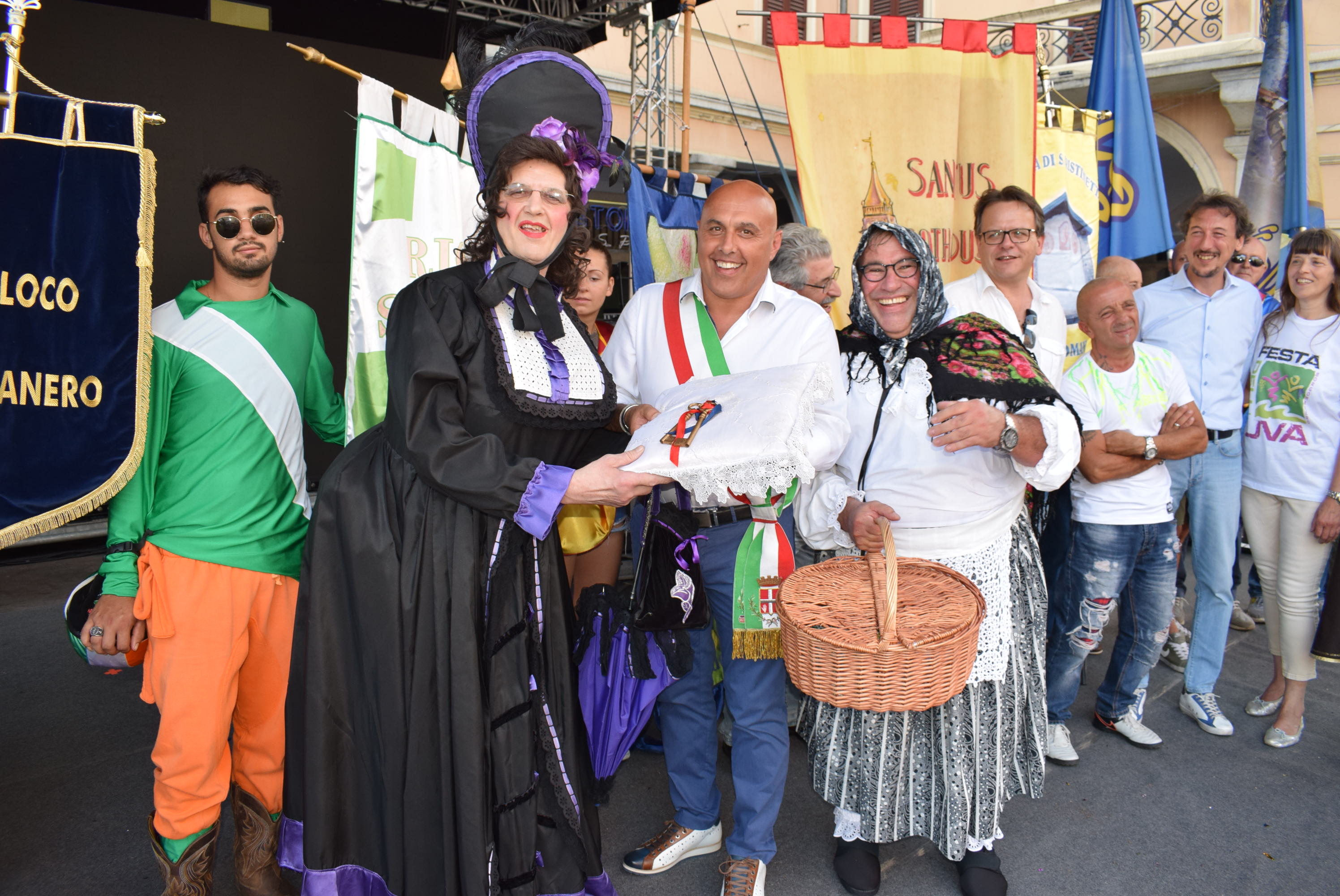 Borgomanero – Iniziata la Festa dell’uva