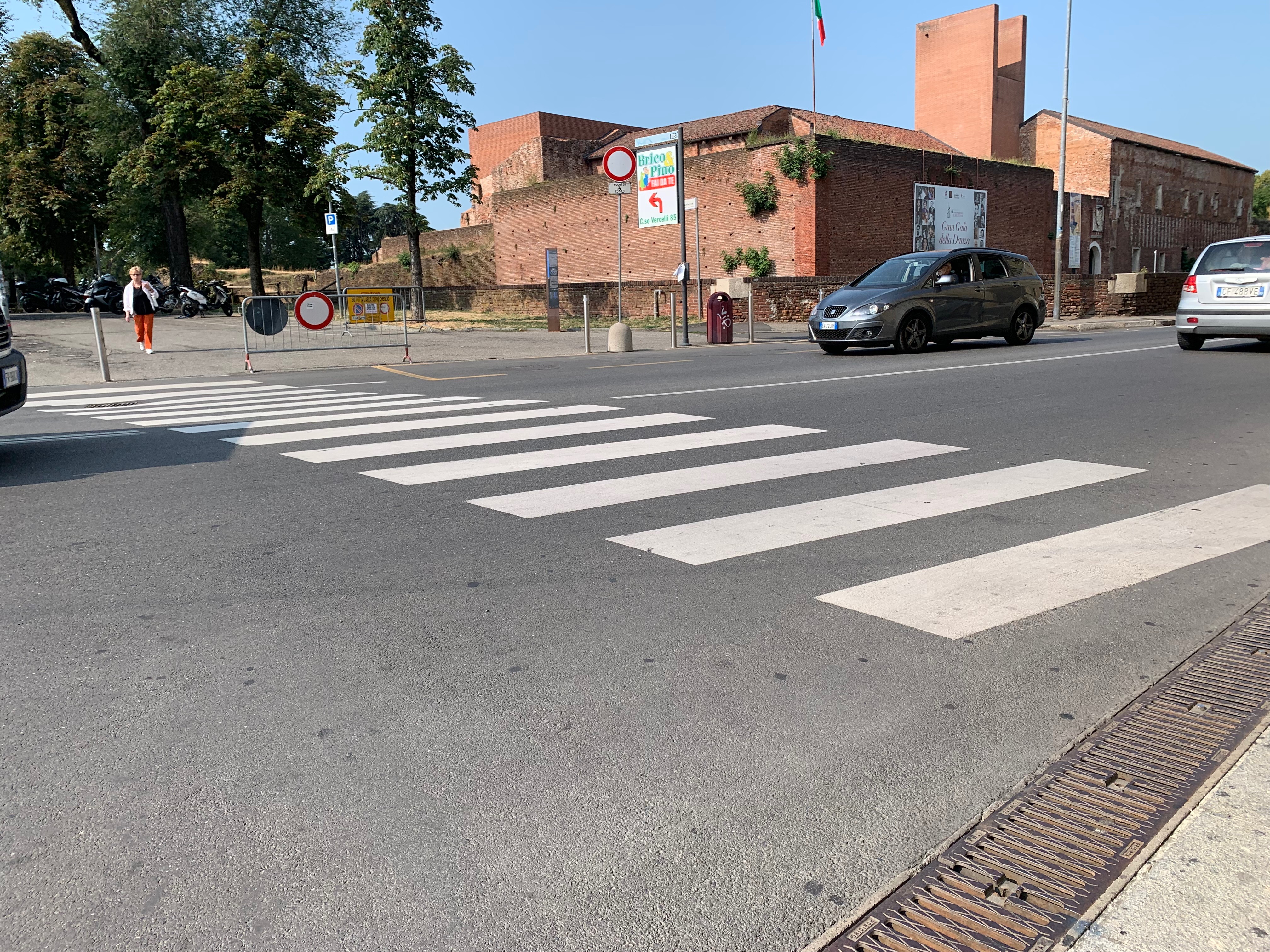 A Novara, in futuro nuova segnaletica e strisce pedonali in 3D