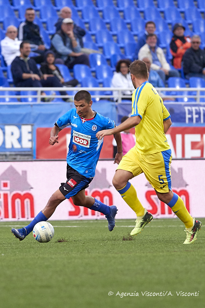 Novara calcio: Bortolussi in uscita, in arrivo Zigoni