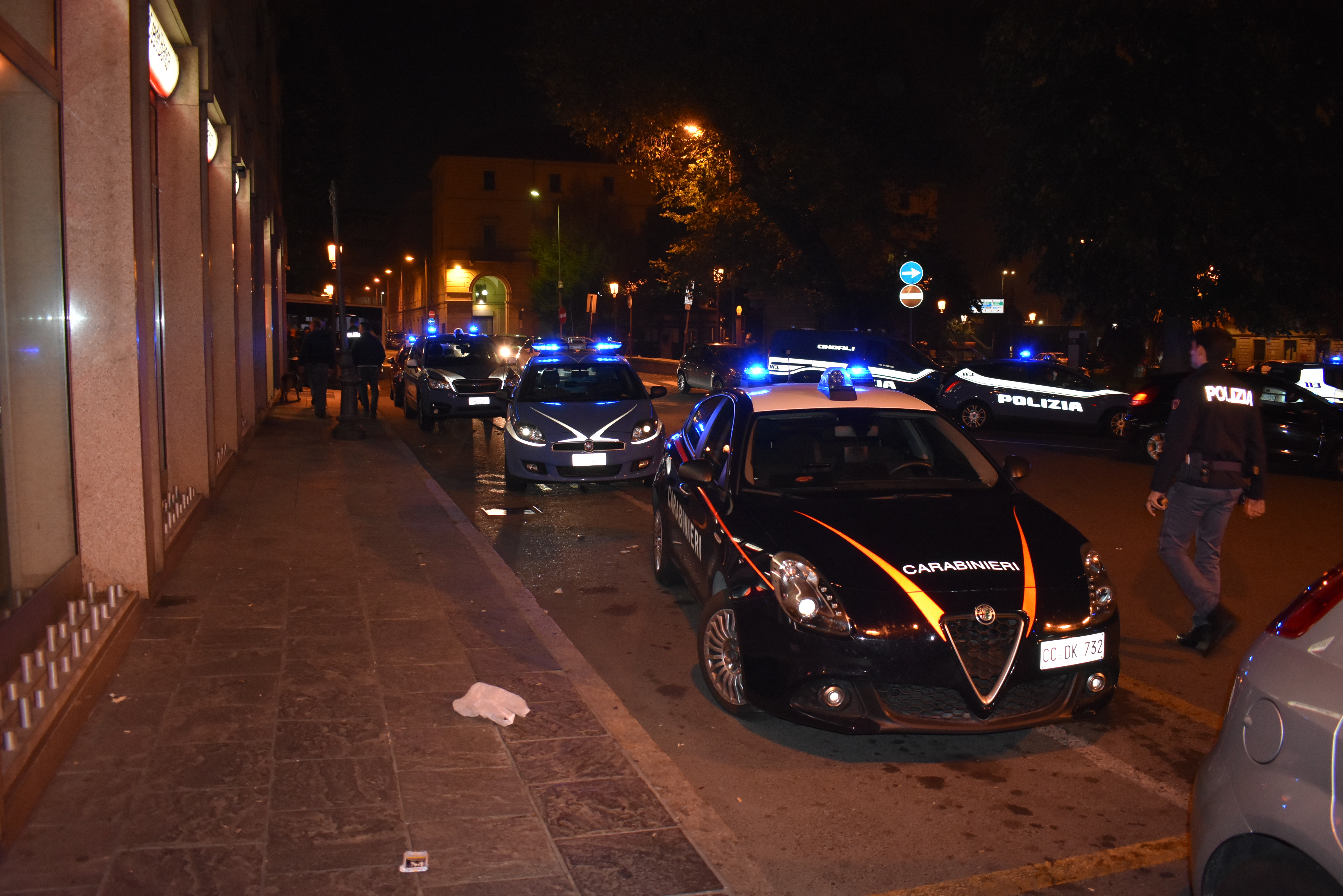 Operazione interforze “Alto Impatto” a Novara: un locale chiuso e 125 persone controllate