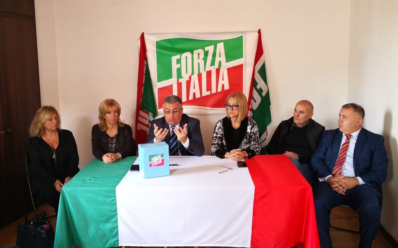 Nuovo ospedale del Vco, Forza Italia interpella la popolazione