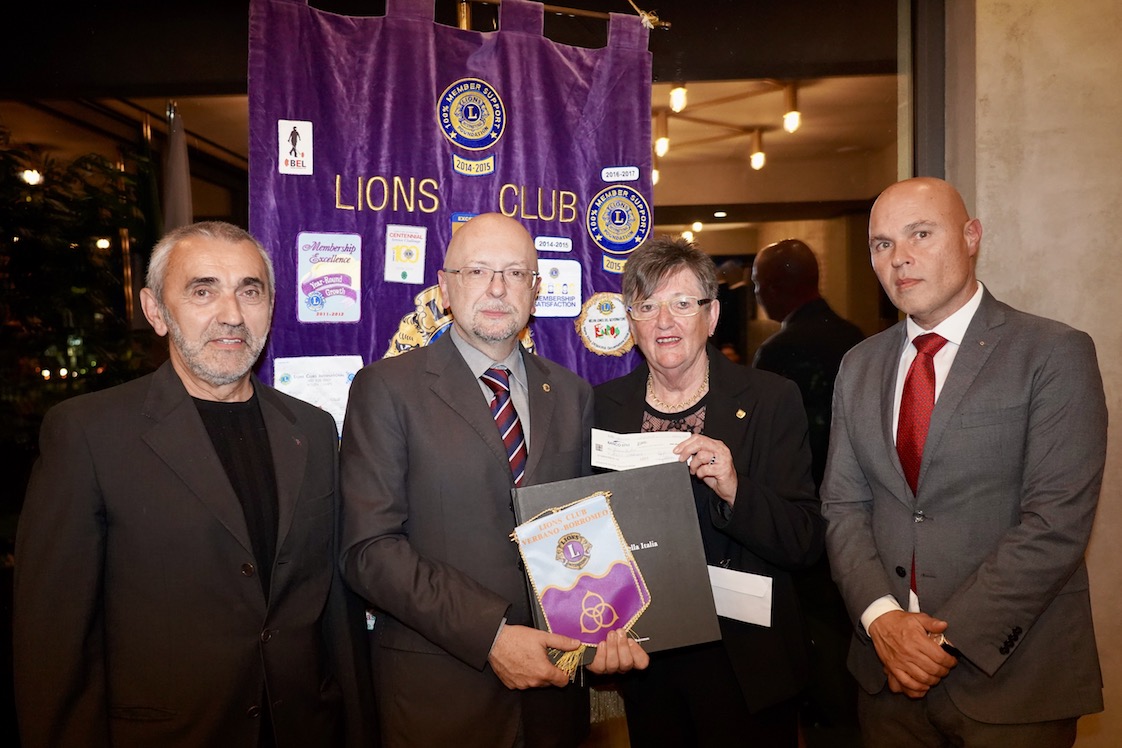 Duemila euro all’Avis Cusio da parte del Lions club Verbano Borromeo