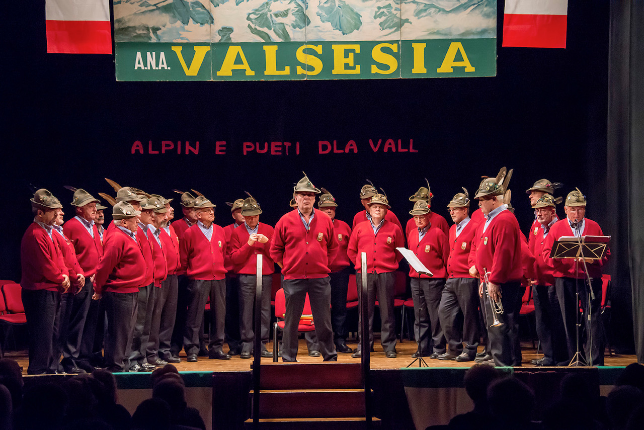 A Varallo Sesia una serata pro Cucco con coro alpino e poesie