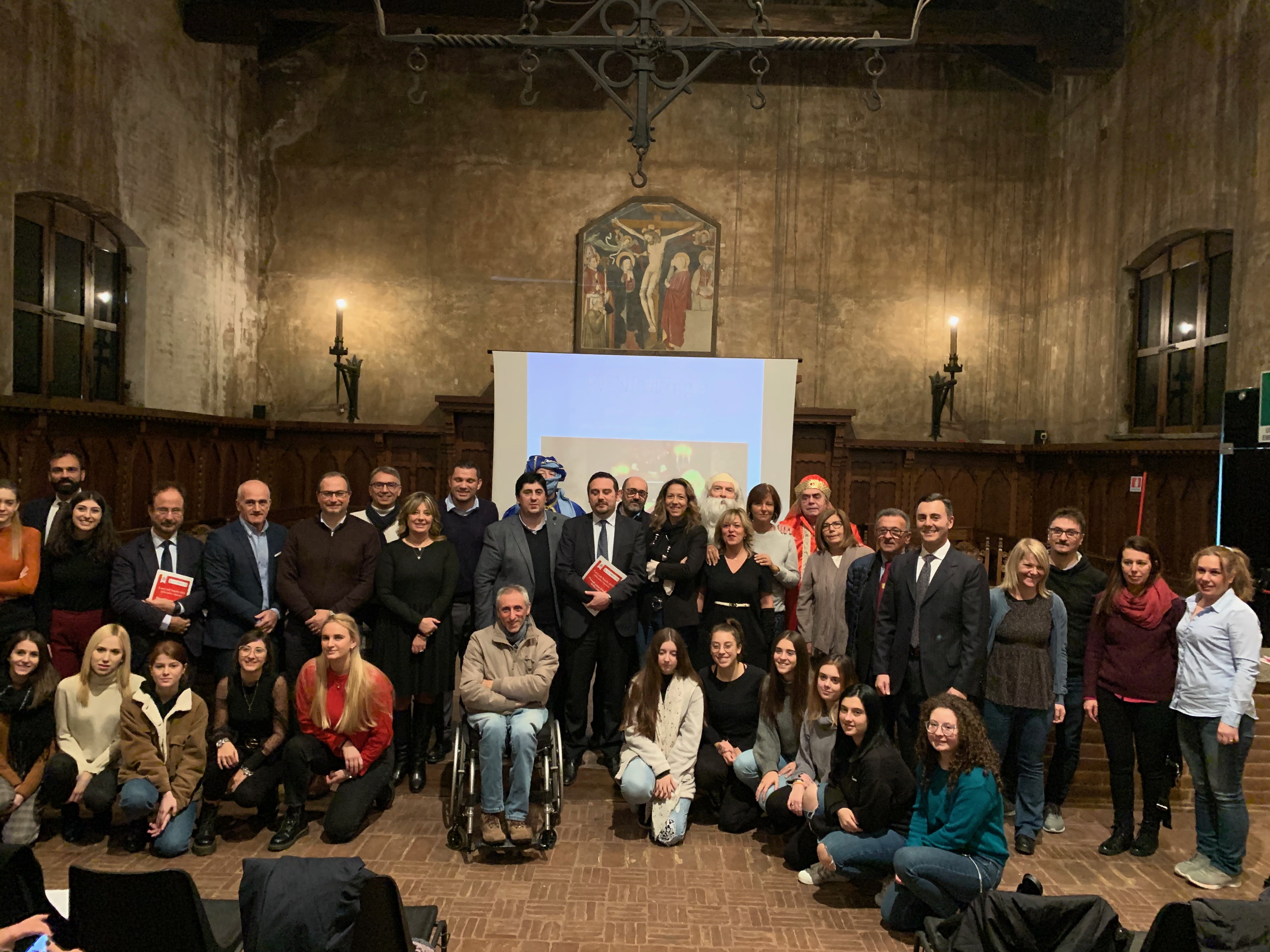 Si accende il Natale su Novara: ricca serie di iniziative