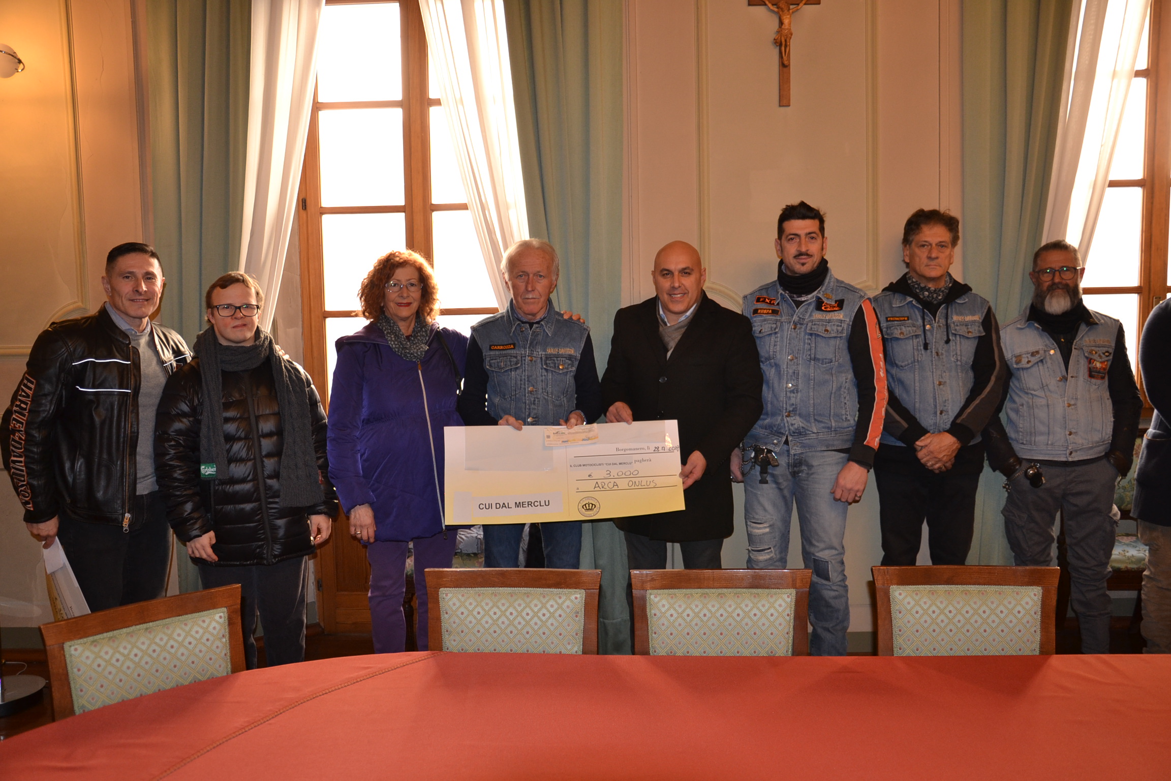 Borgomanero- Contributi ad Arca e gazza ladra dagli “Amici motociclisti del mercoledì”