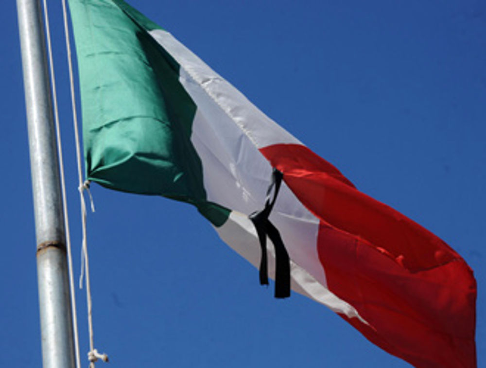 Martedì 31 bandiere a mezz’asta per le vittime del Covid-19