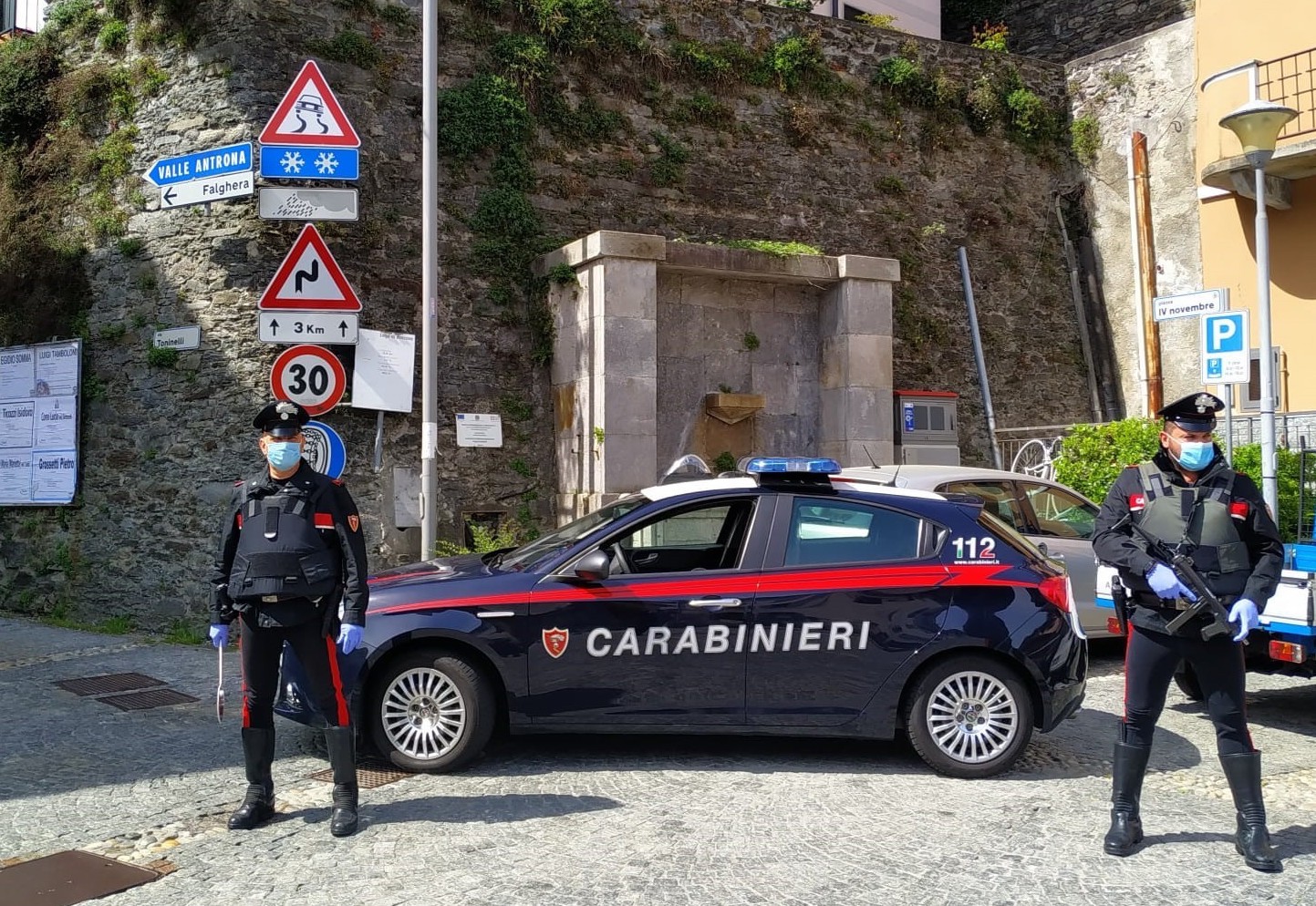 Giovane neo maggiorenne di Villadossola senza patente fermato e multato dai Carabinieri