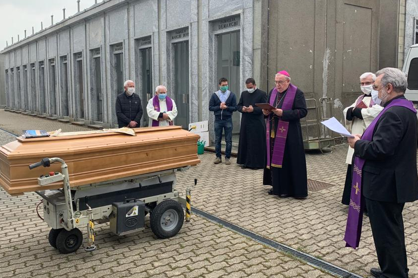 L’ultimo saluto a don Aldo: sacerdote, professore e giornalista