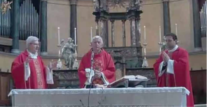 Bellinzago, giornate “vuote”, ma piene di relazioni. Don Pierangelo Cerutti: «Condivisione e preghiera»