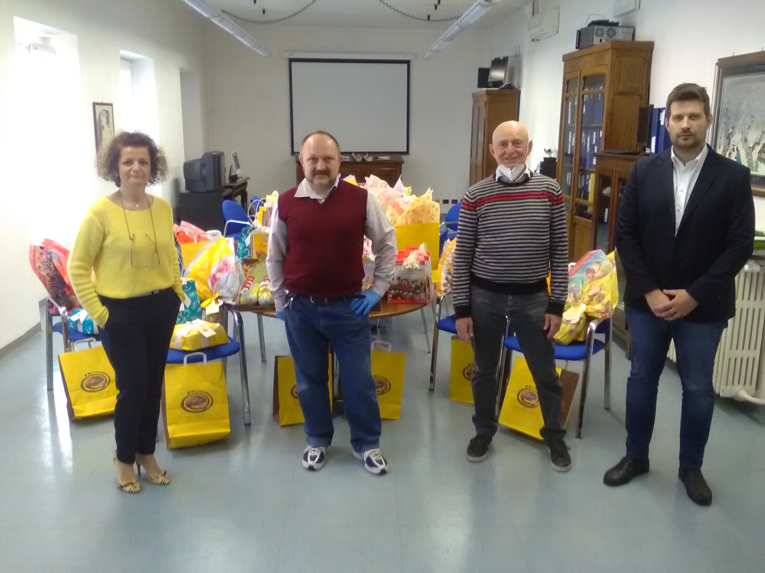 Un omaggio pasquale agli operatori della Seso di Borgosesia