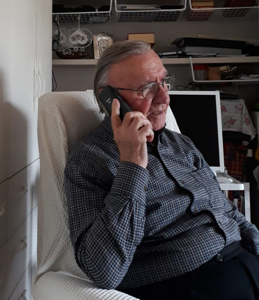 Don Enrico Zeroli: «Attraverso il telefono il servizio della parola»
