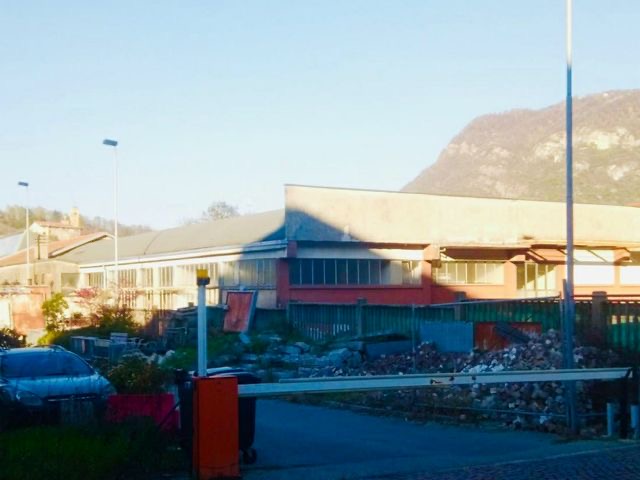Borgosesia: l’ex scuola in cambio di un magazzino nuovo