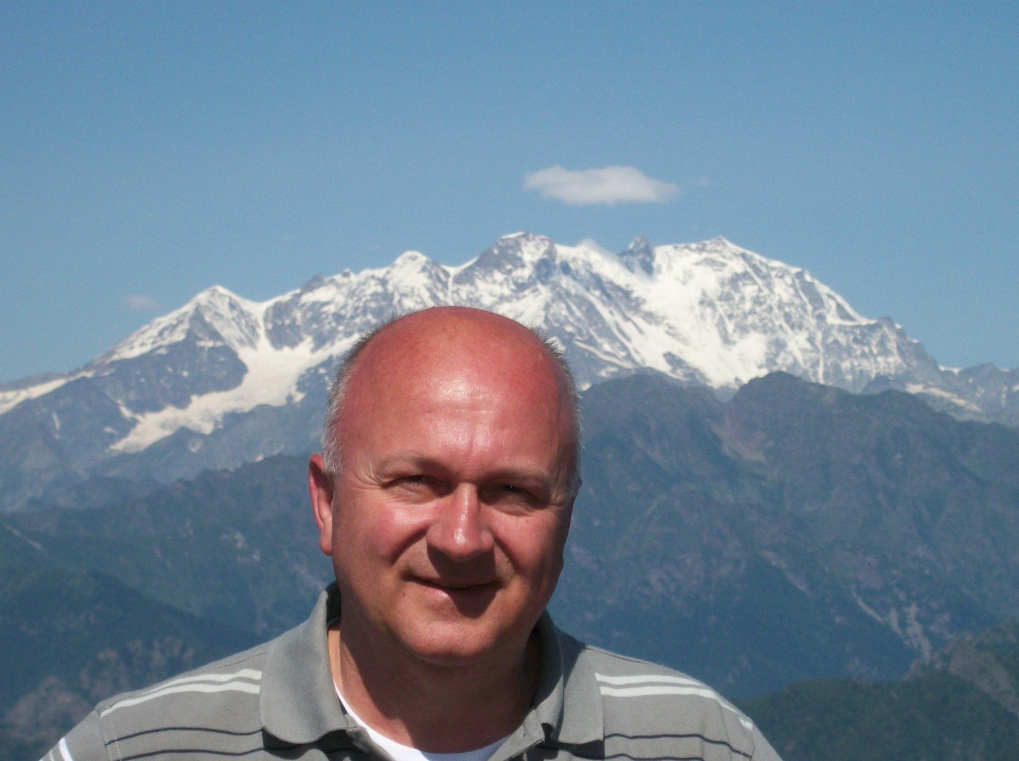 Parlare di pandemia in… dialetto valsesiano con don Roberto Collarini