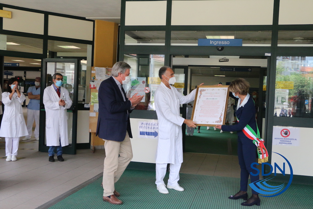 Verbania, all’ospedale Castelli la benemerenza della città (fotogallery)