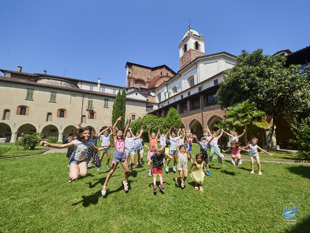 Centro estivo in Canonica: quando il quadriportico diventa una scuola d’arte
