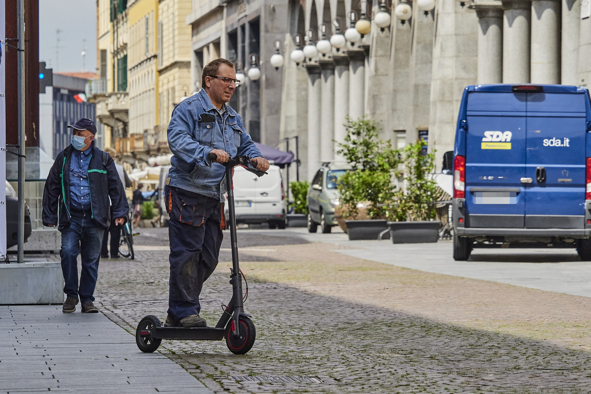Novara: da settembre il servizio di monopattini a noleggio per rivoluzionare la mobilità