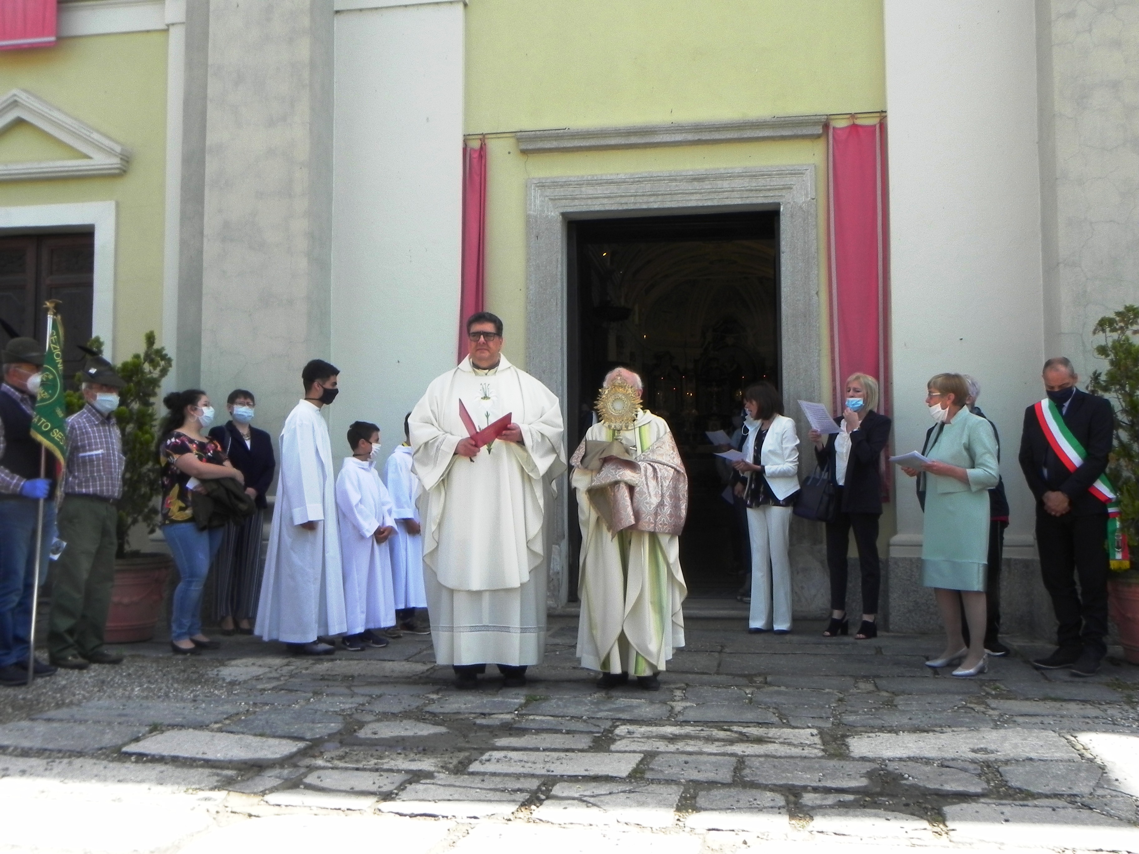 Prato Sesia ha festeggiato il patrono San Bernardo