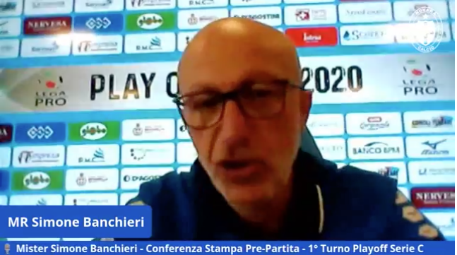 Novara calcio, mister Banchieri sui play off con l’Albinoleffe: «Giocheremo per vincere»