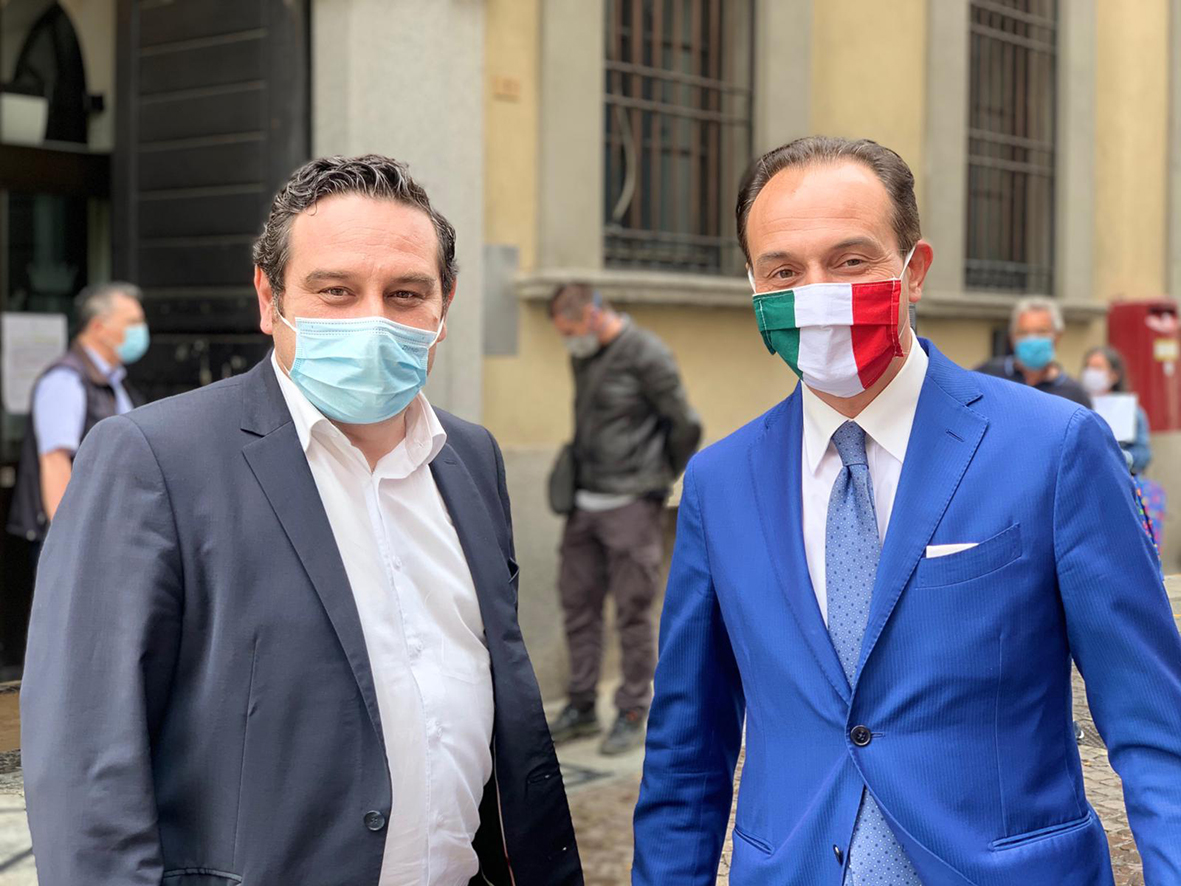 Canelli, ultimatum alla movida. In Piemonte chiusi i centri commerciali nel week end