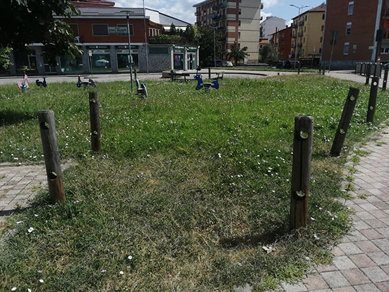 Novara, Mario Iacopino «Parchi da ristrutturare, giochi danneggiati e strade con buche»