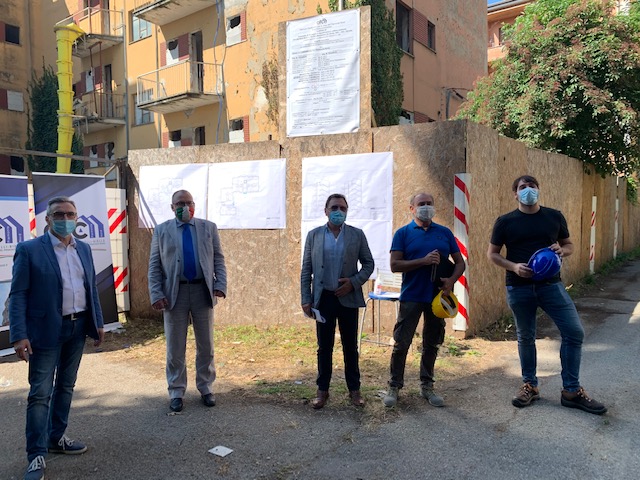 Atc, iniziati i lavori per il recupero della palazzina di via San Bernardino da Siena