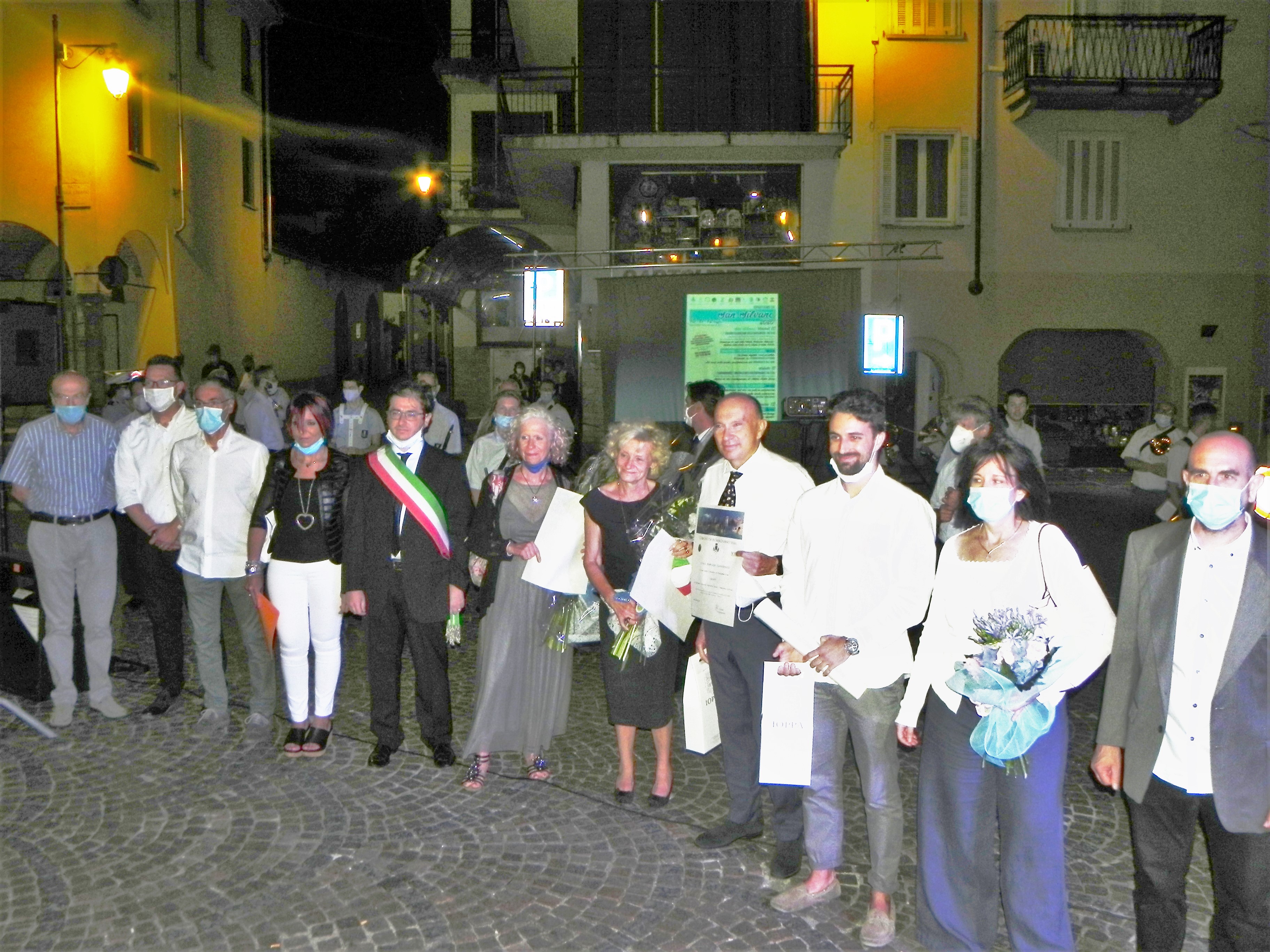 Romagnano premia e ringrazia i medici di base e  Rinaldo Ponzana