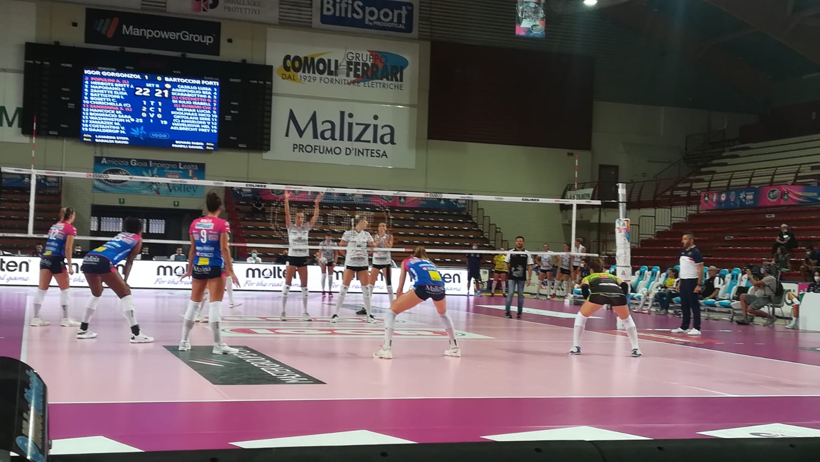 Igor Volley, vittoria per 3 a 1 con Perugia nel primo turno di Supercoppa