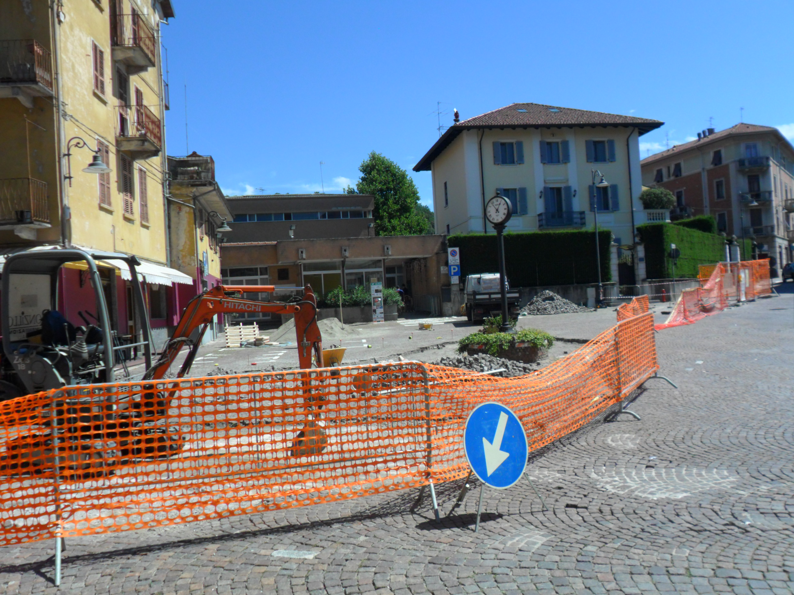 Grignasco, viabilità rivoluzionata e mercato spostato per lavori in piazza