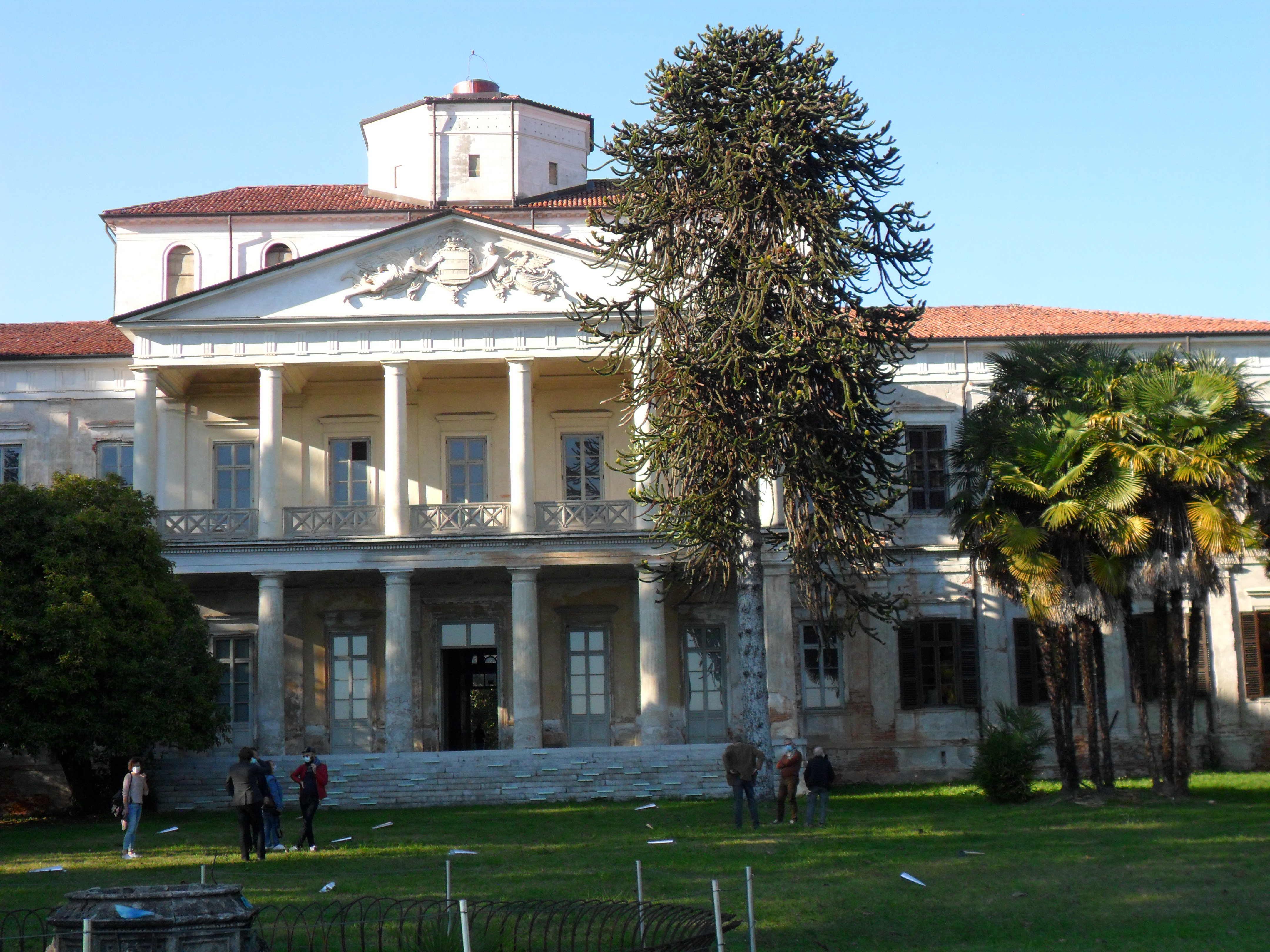 Romagnano, Villa Caccia e il Museo storico etnografico domani su Rai 3