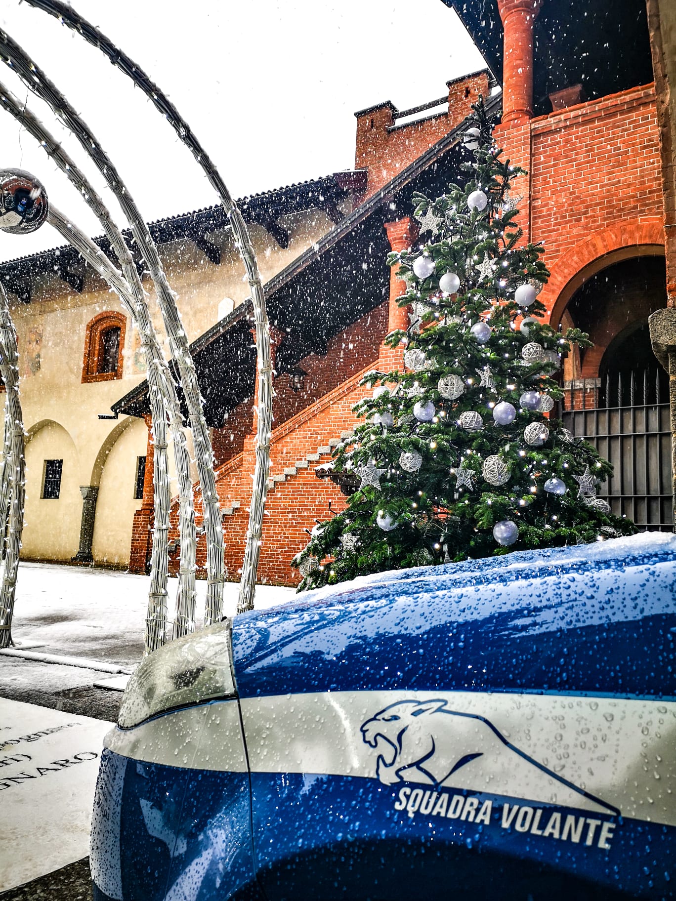 Tabaccaio novarese truffato per 15mila euro da falsi tecnici della Lottomatica