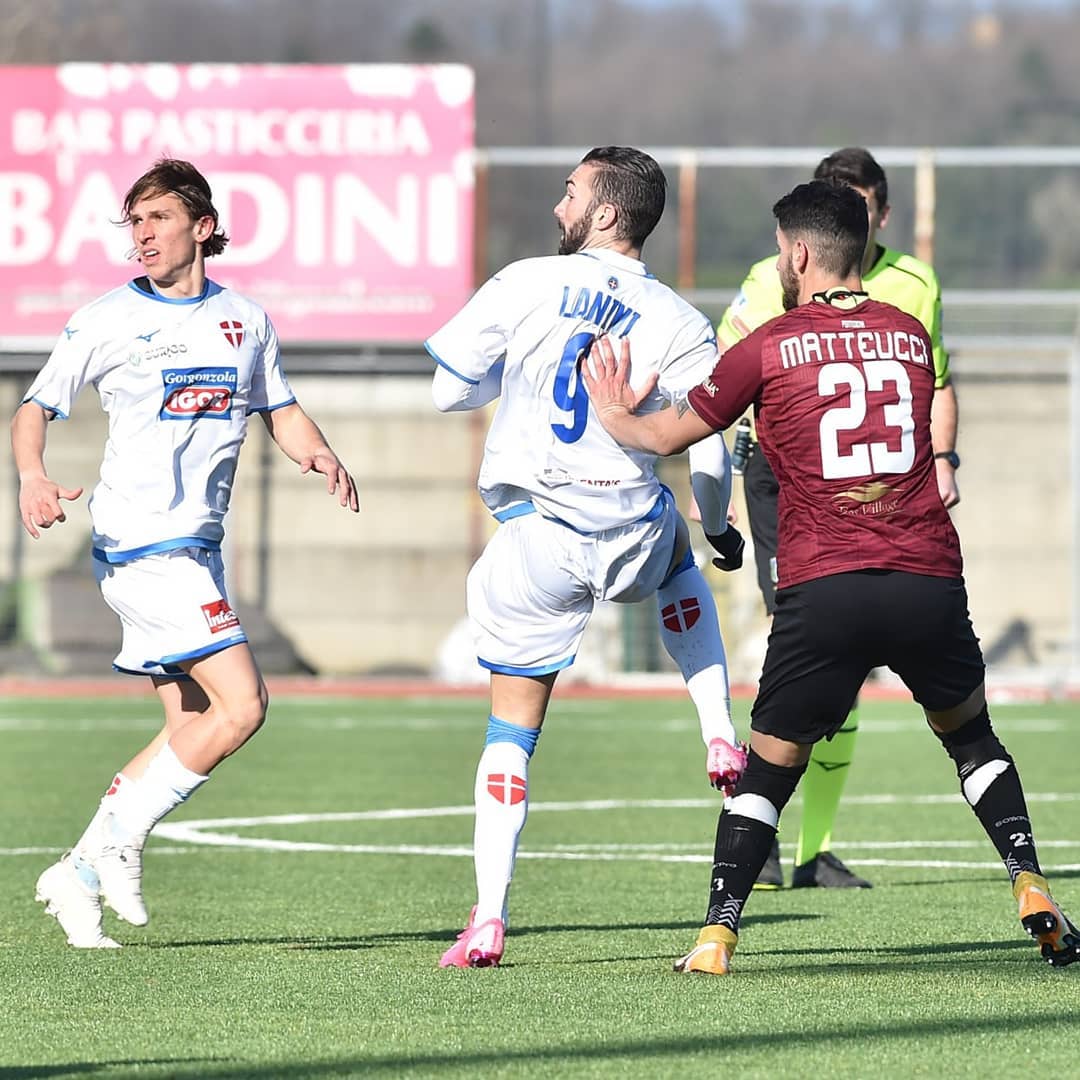 Il Novara domina e il Pontedera vince