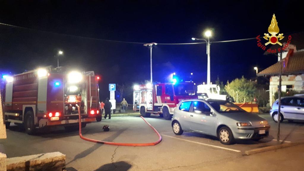 San Maurizio: fiamme da un capanno per gli attrezzi