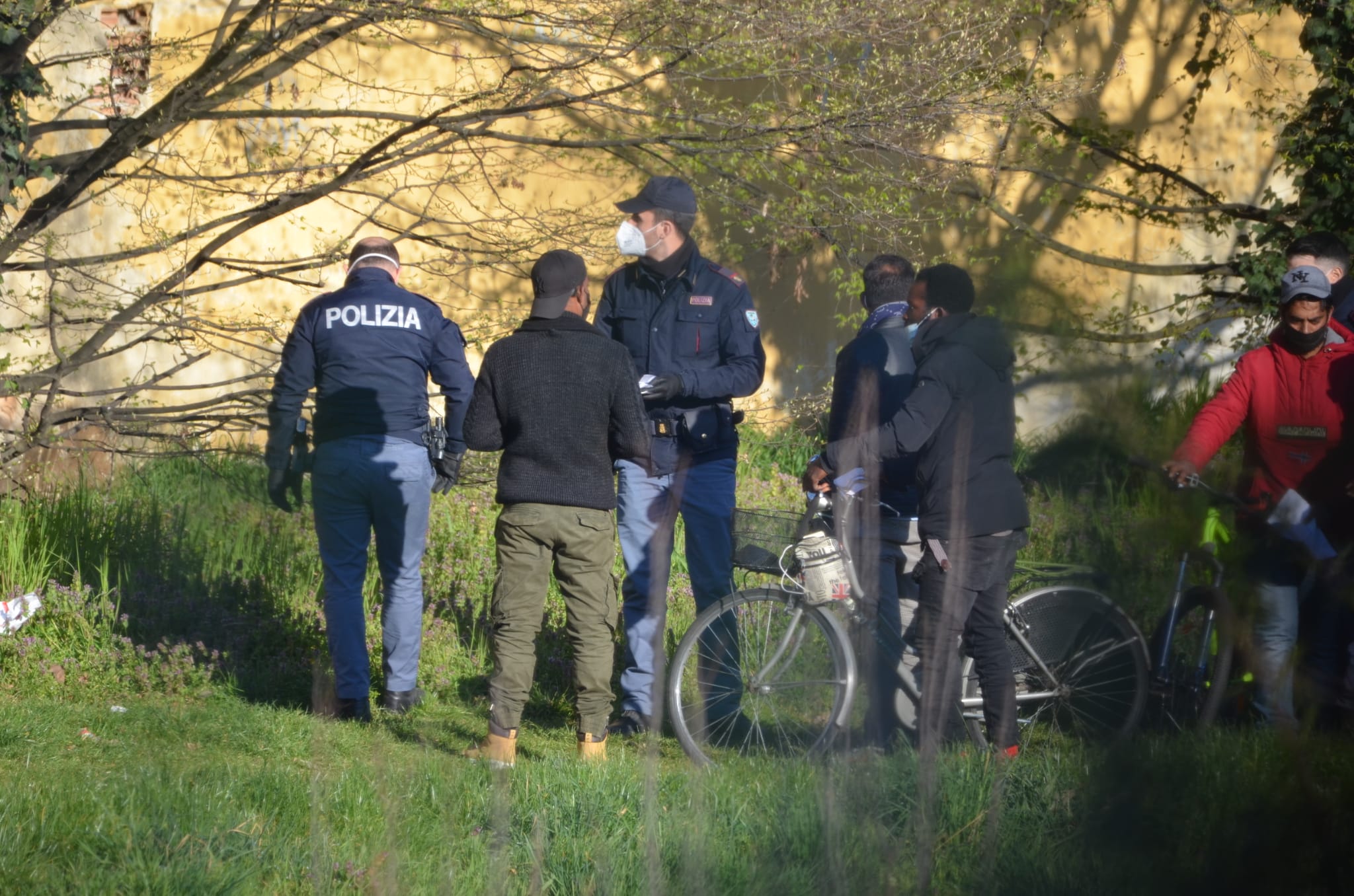 Servizio contro lo spaccio di droga a S. Agabio: due arresti e due denunce