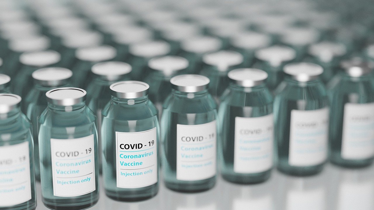 Vaccinazioni, ecco il nuovo piano del Piemonte per over 80 e over 70