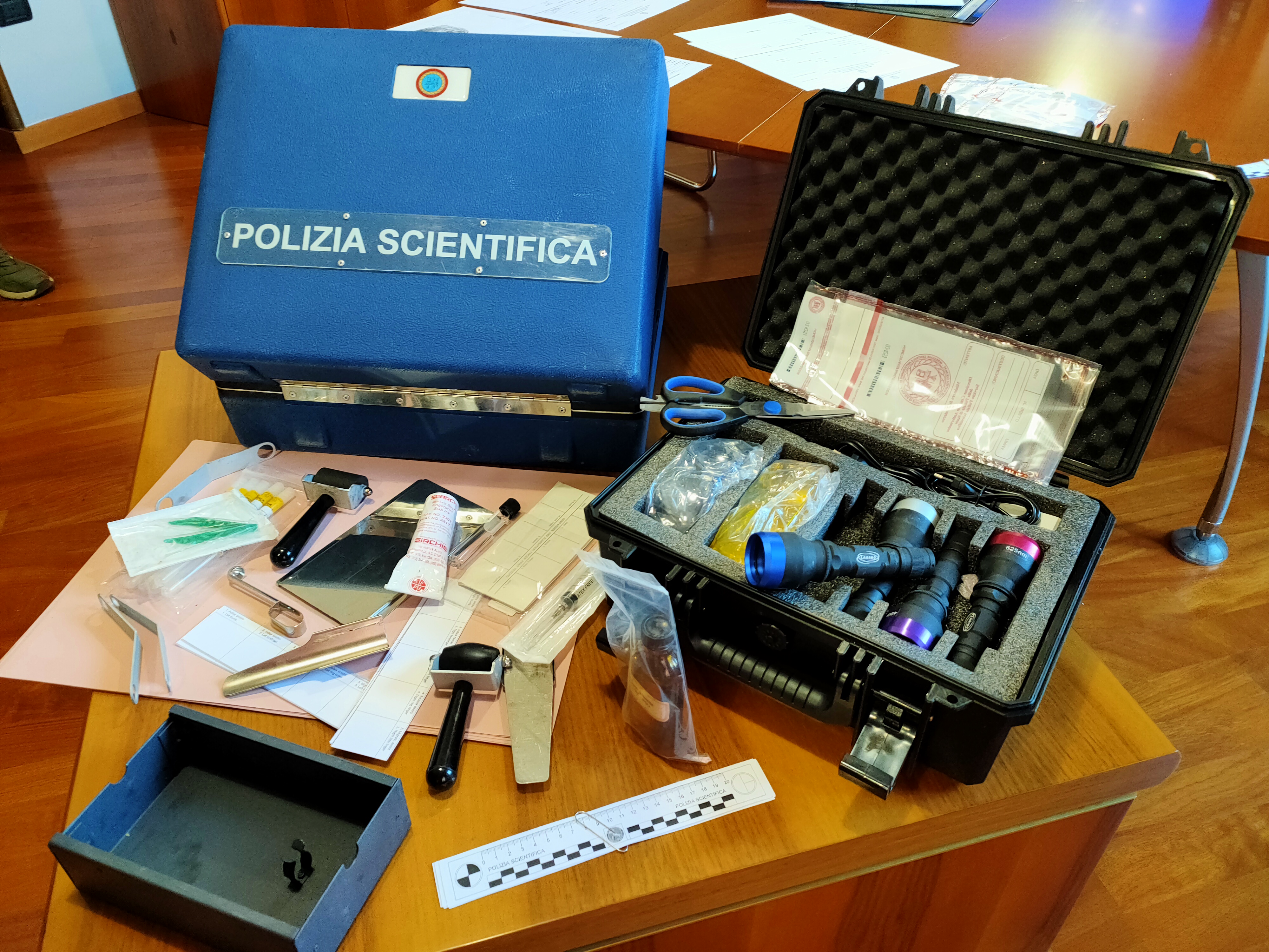 Ecco come la Polizia scientifica ha identificato la donna carbonizzata nell’incidente di Borgomanero