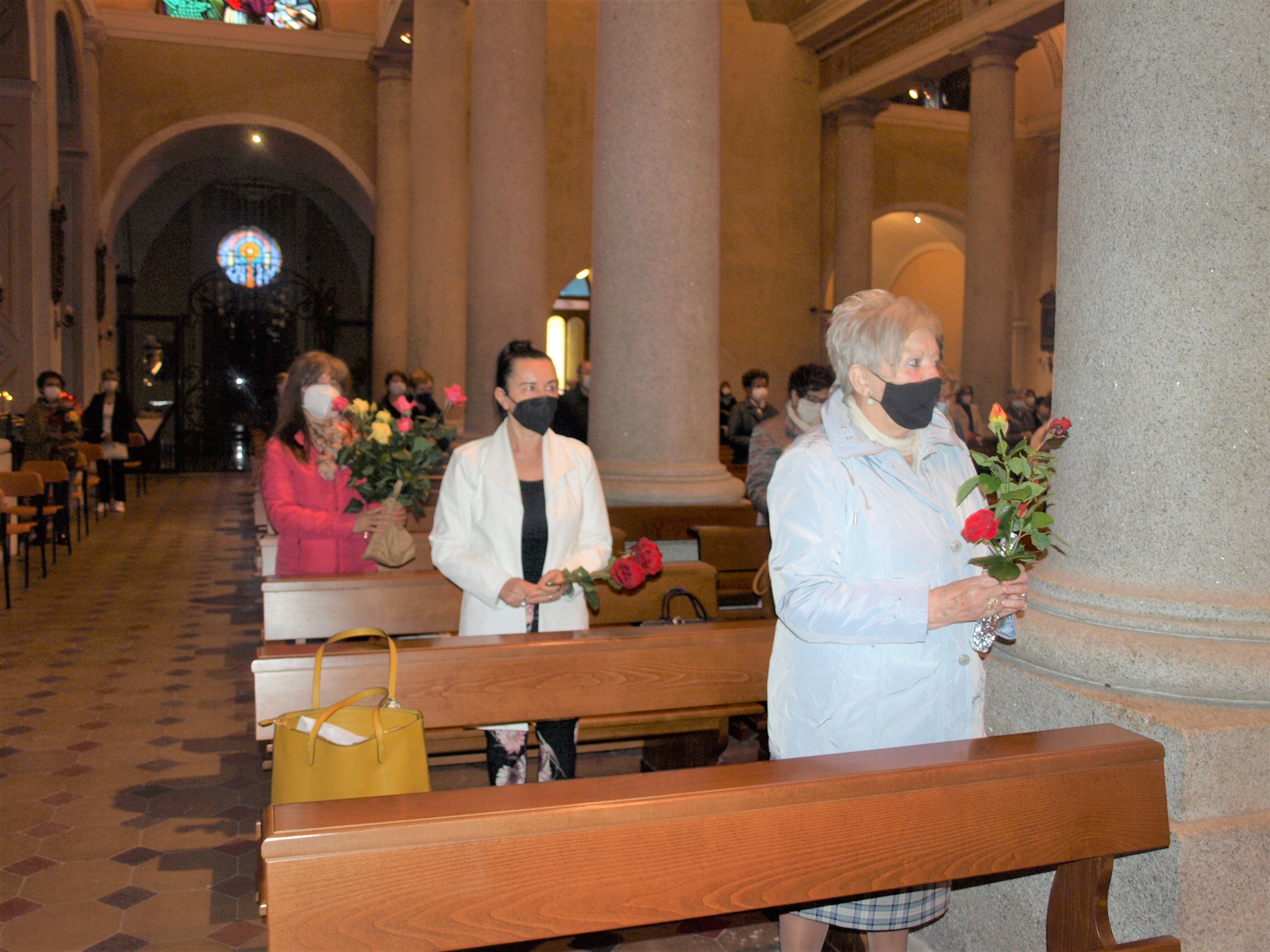 Romagnano, il mese Mariano si chiude lunedì con la messa in abbazia