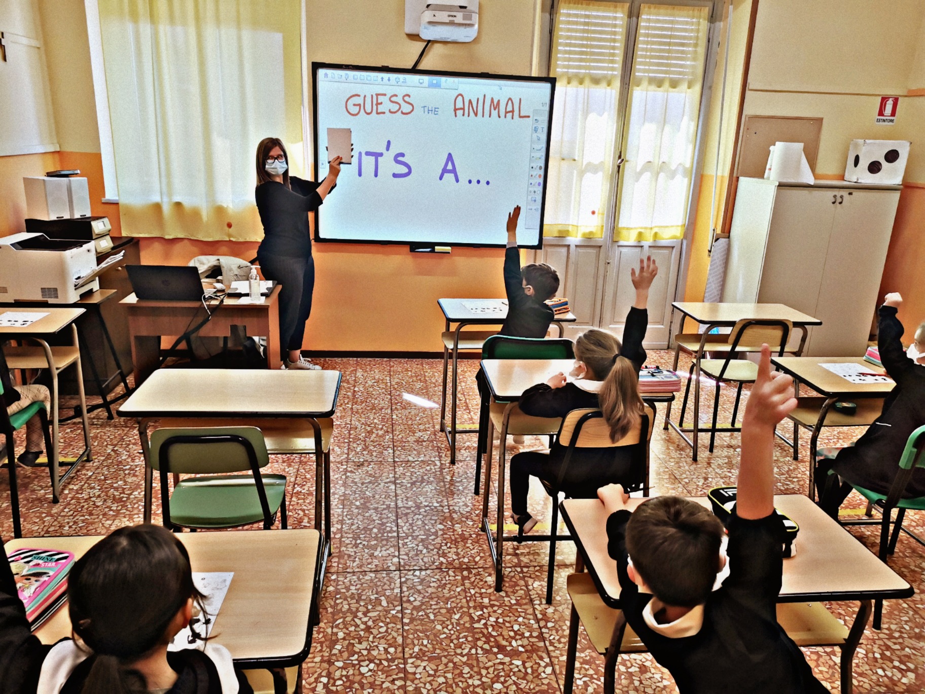 Al Sacro Cuore s’impara l’inglese studiando le altre materie scolastiche