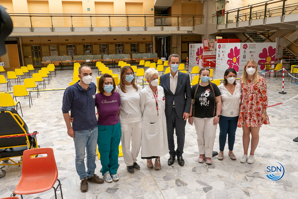 Novara: inaugurato il nuovo hub vaccinale in pieno centro alla Sala Borsa