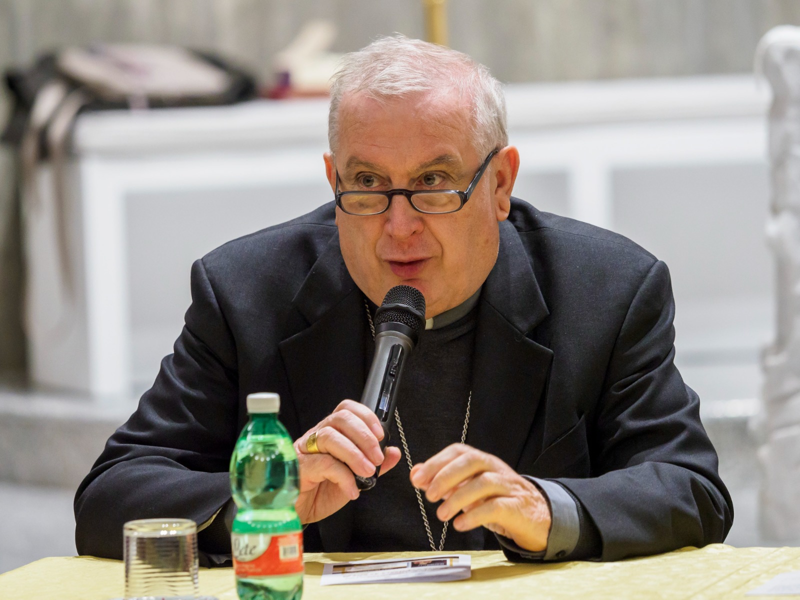 Nomine e rinnovi: il vescovo Brambilla annuncia i nuovi vicari episcopali