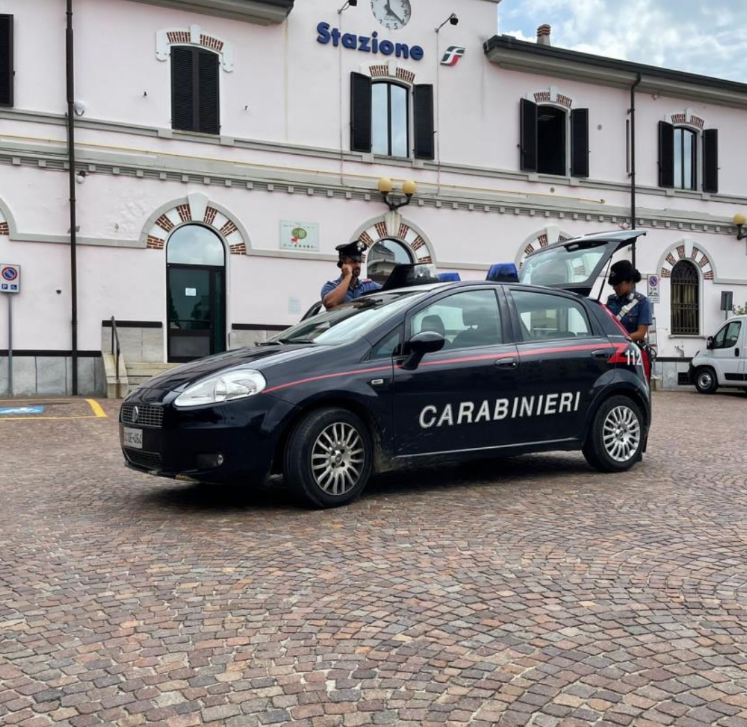 Borgomanero: 45enne in manette per estorsione
