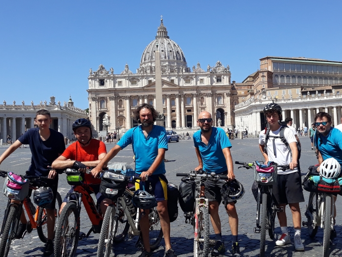 In bici da Cressa a Roma sulla Via Francigena