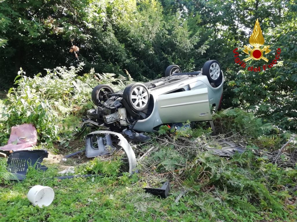 Due incidenti stradali a Pisano e Massino Visconti