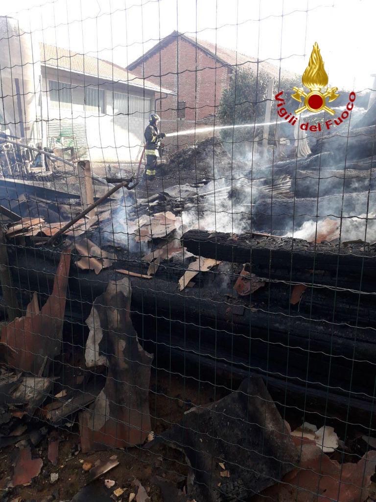 Incendio a Santa Cristina di Borgomanero