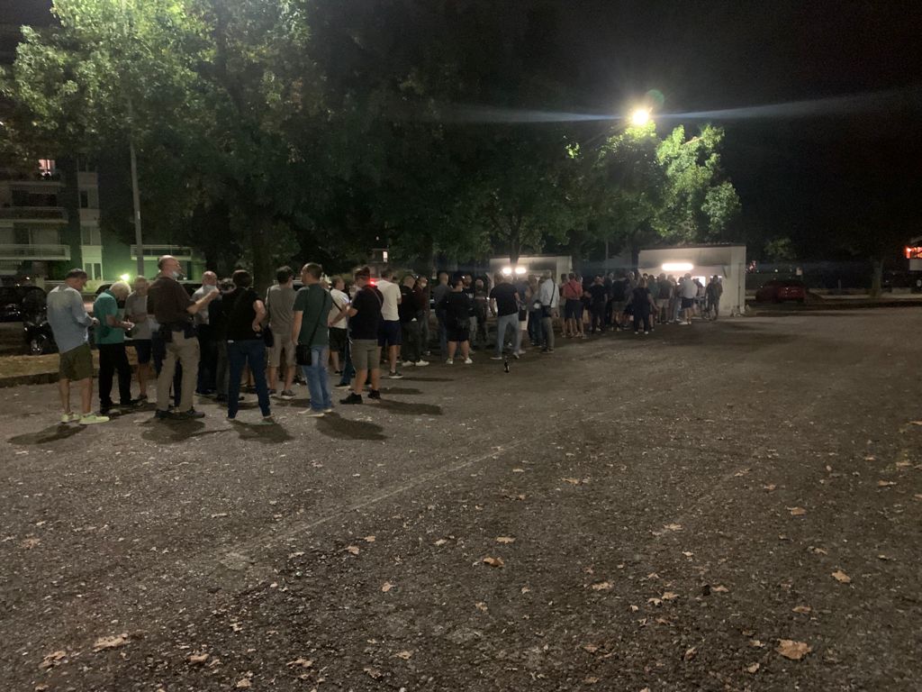 Novara FC sale l’attesa per l’esordio: lunghe code fino a sera per gli abbonamenti
