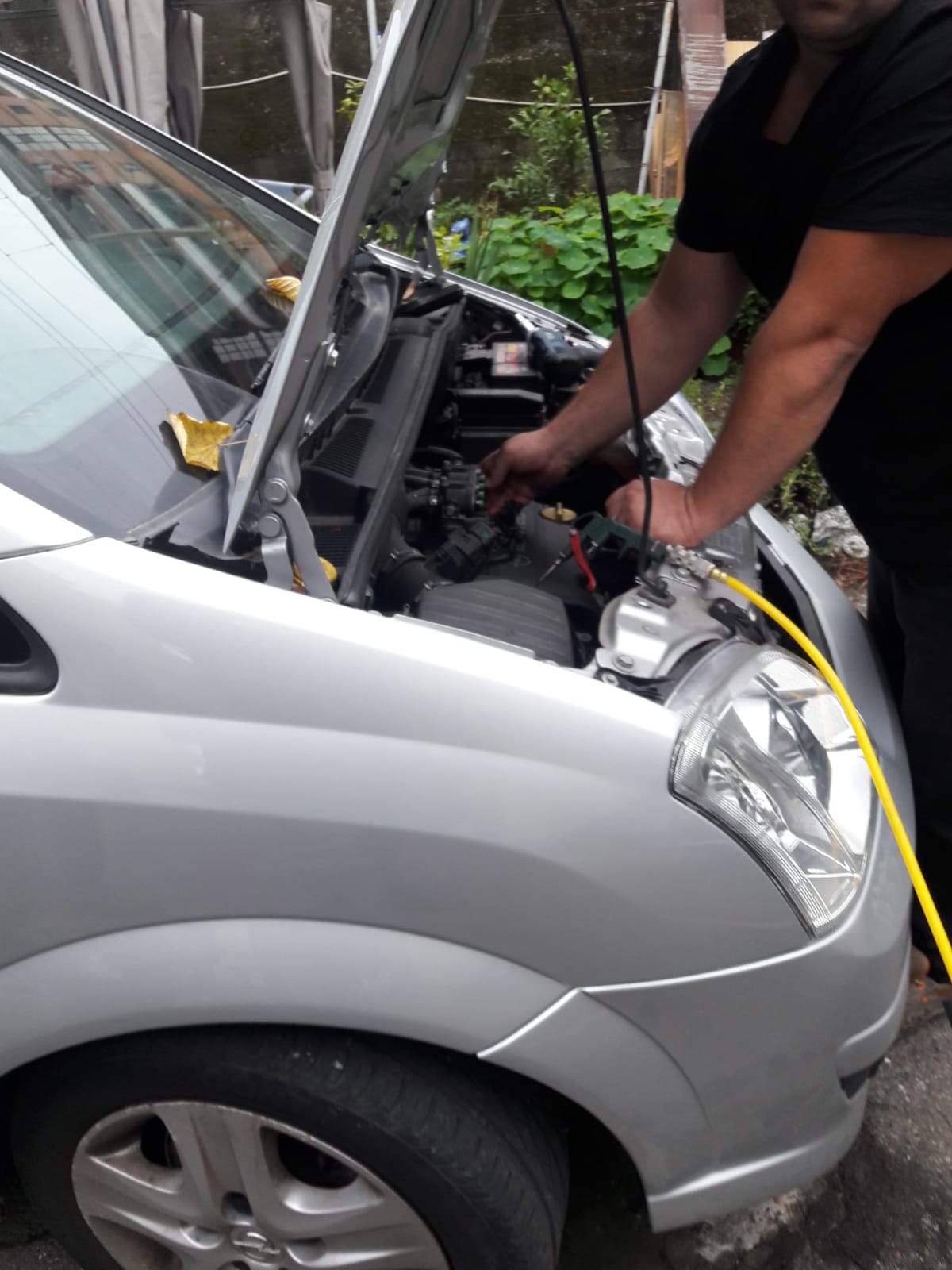 Officina meccanica abusiva individuata e chiusa dalla Polizia locale