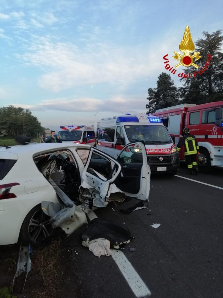 Incidente stradale a Vaprio d’Agogna